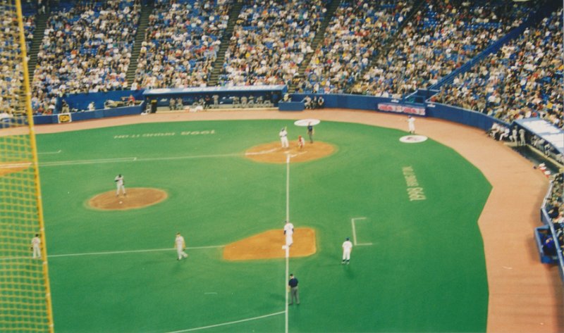 015-Sky Dome baseball match.jpg